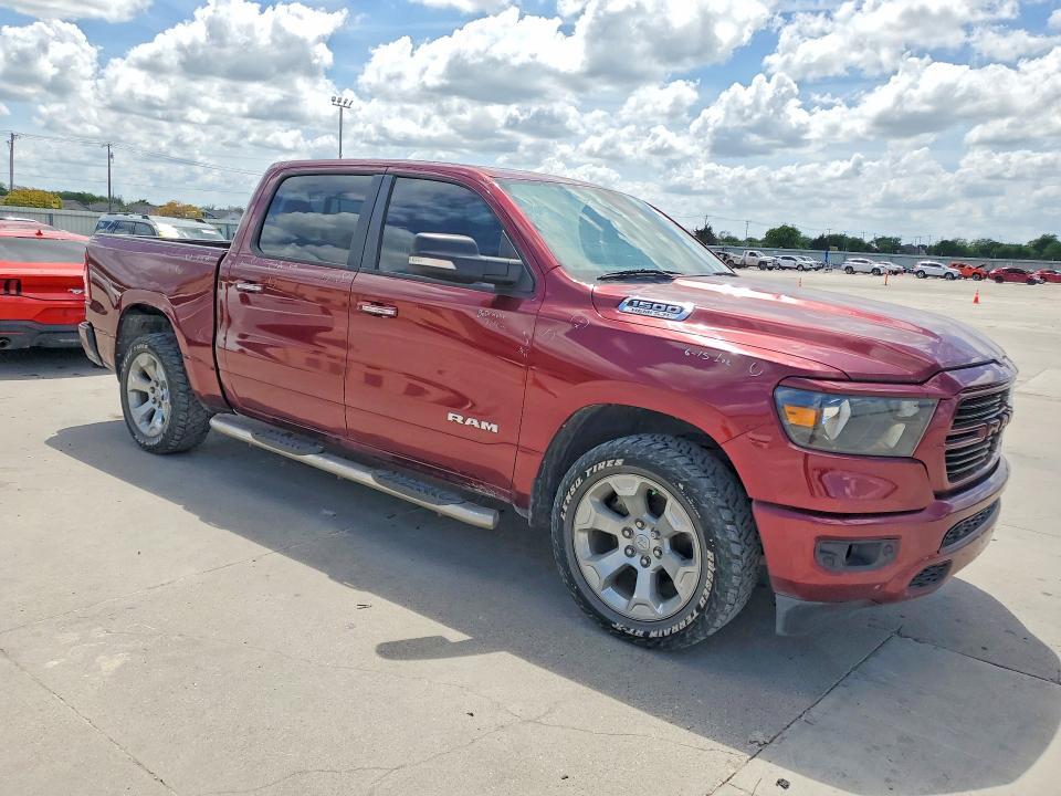 2019 RAM 1500 BIG HORN — Фото 4 из 12