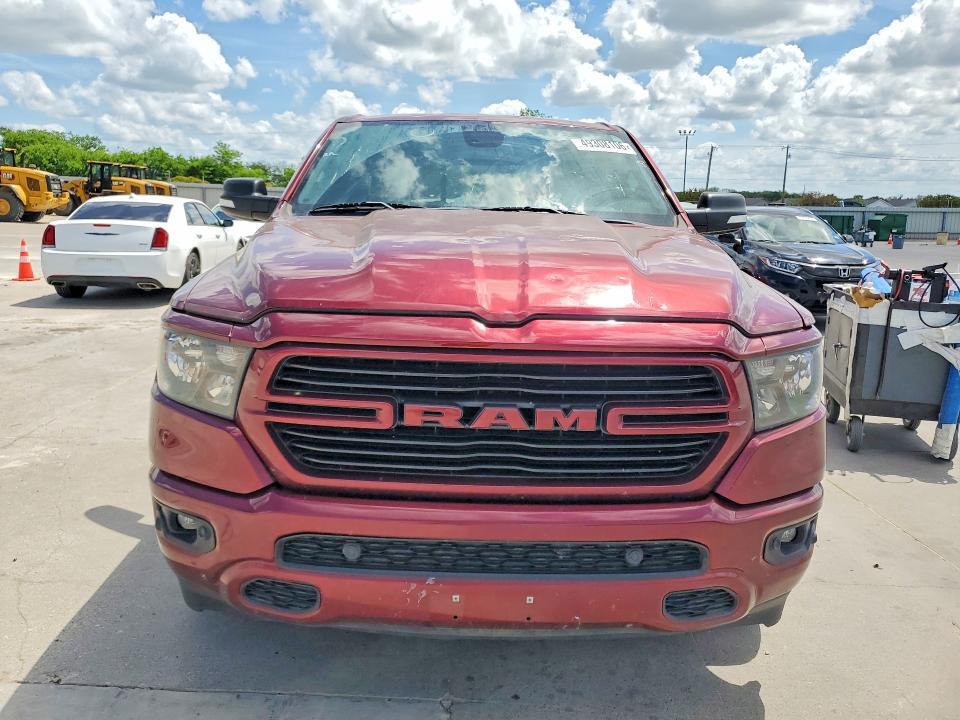 2019 RAM 1500 BIG HORN — Фото 5 из 12