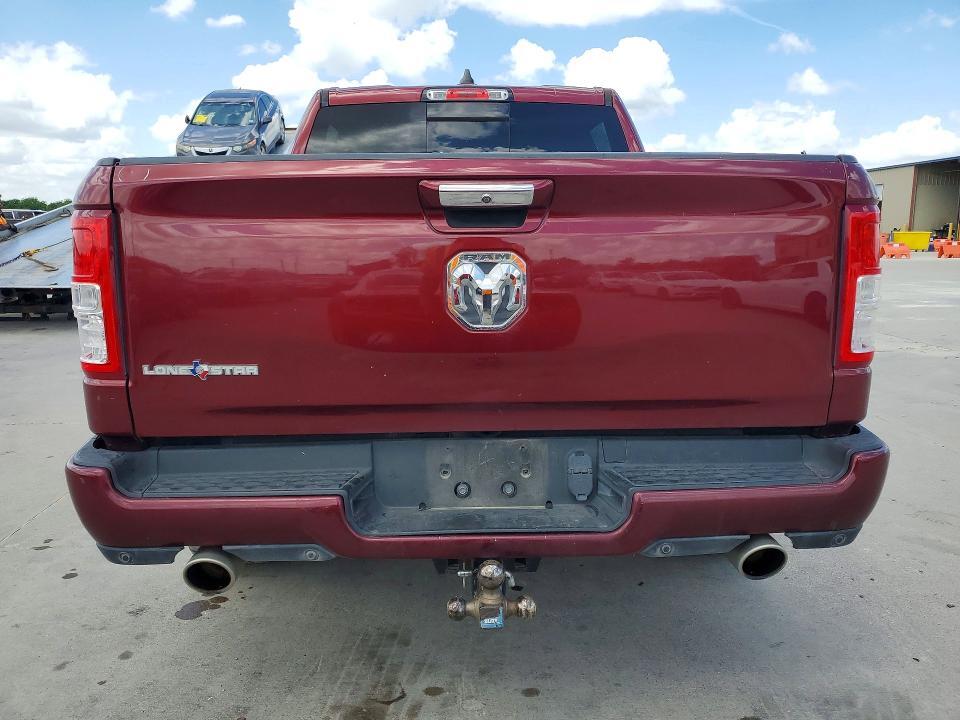 2019 RAM 1500 BIG HORN — Фото 6 из 12