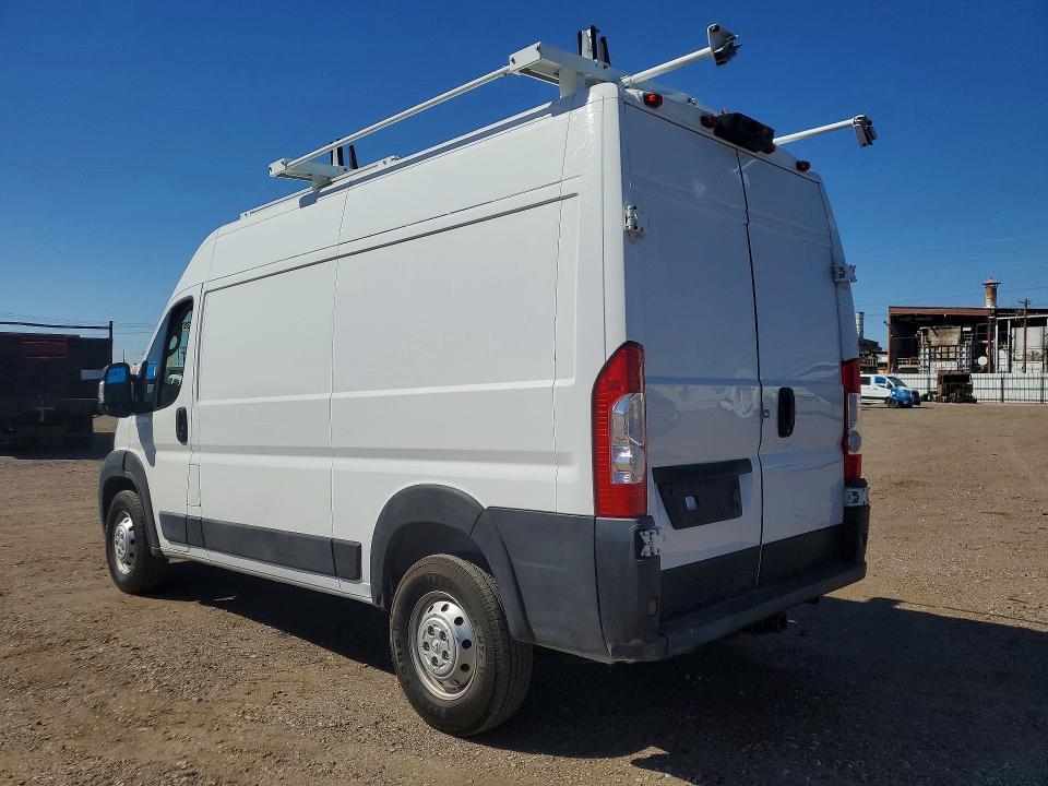 2019 RAM PROMASTER 1500 DELIVERY VAN — Фото 2 из 13
