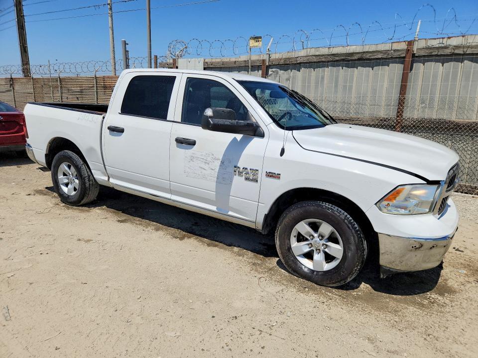 2019 RAM 1500 CLASSIC TRADESMAN — Фото 4 из 12