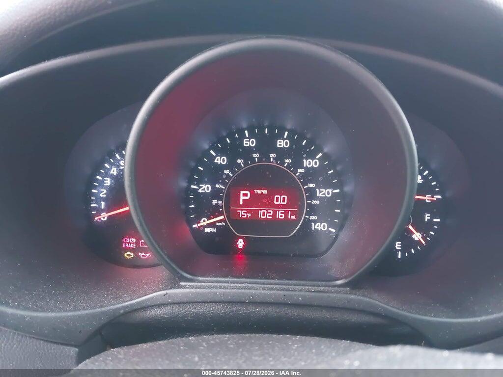 KNDJN2A28E7010615 2014 KIA SOUL photo no. 7