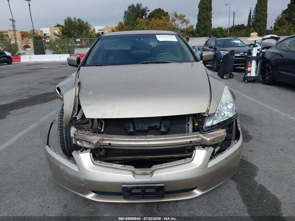 1HGCM56455A078737 2005 HONDA ACCORD photo no. 11