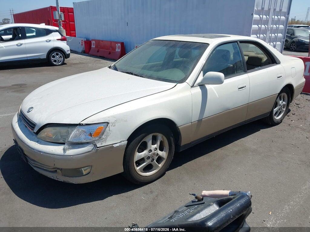 JT8BF28G2Y5093685 2000 LEXUS ES 300 photo no. 2