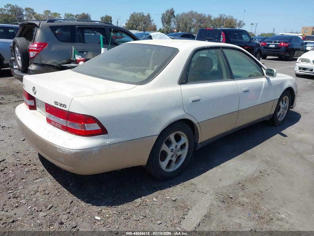 JT8BF28G2Y5093685 2000 LEXUS ES 300 photo no. 4