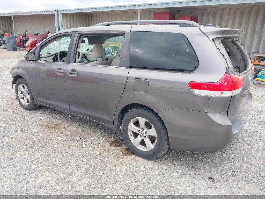 5TDKK3DCXDS377981 2013 TOYOTA SIENNA photo no. 3