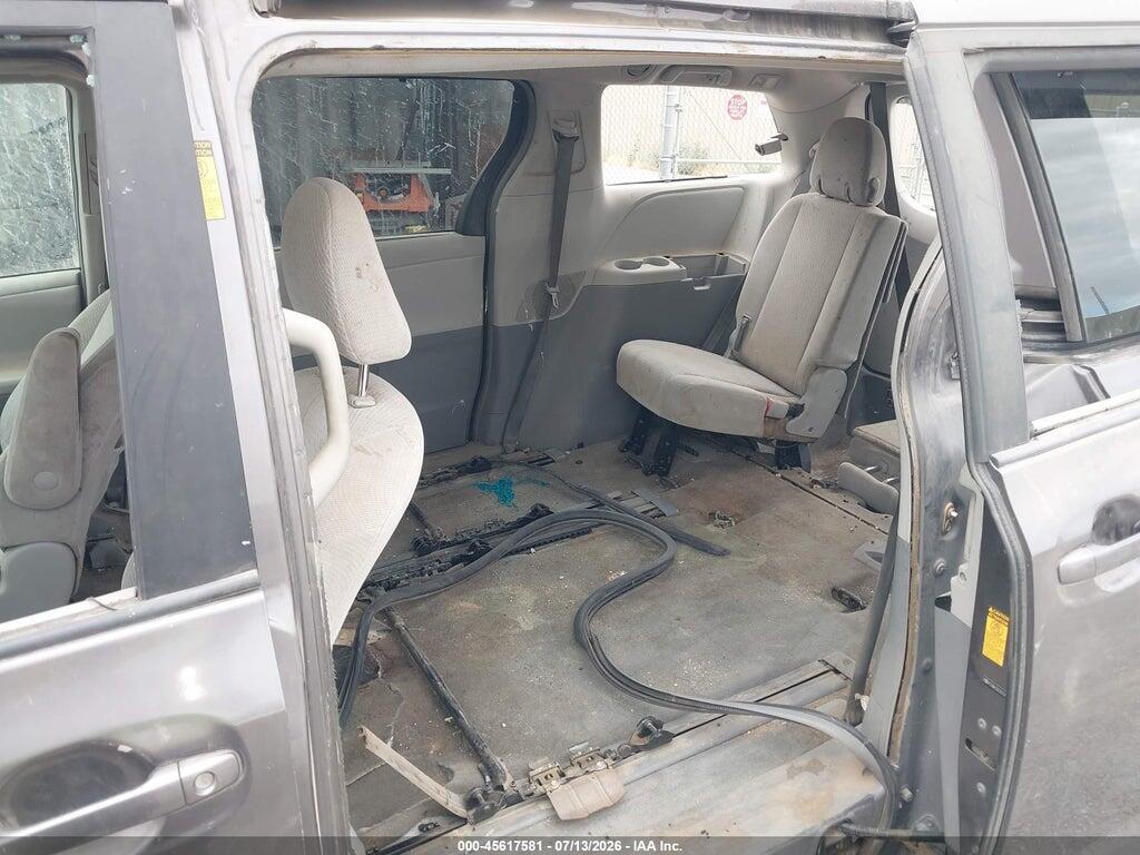 5TDKK3DCXDS377981 2013 TOYOTA SIENNA photo no. 8