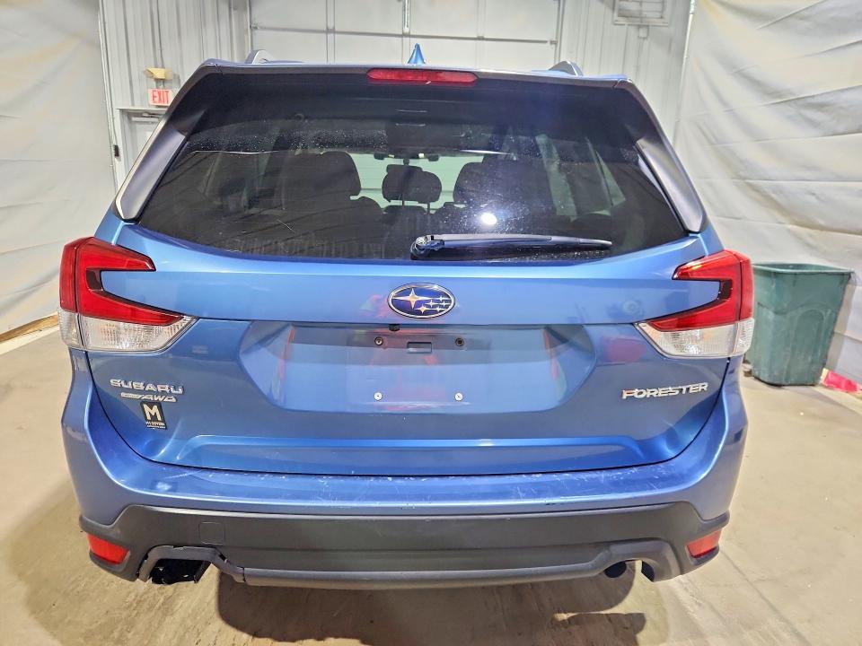 2019 SUBARU FORESTER PREMIUM — Фото 6 из 12