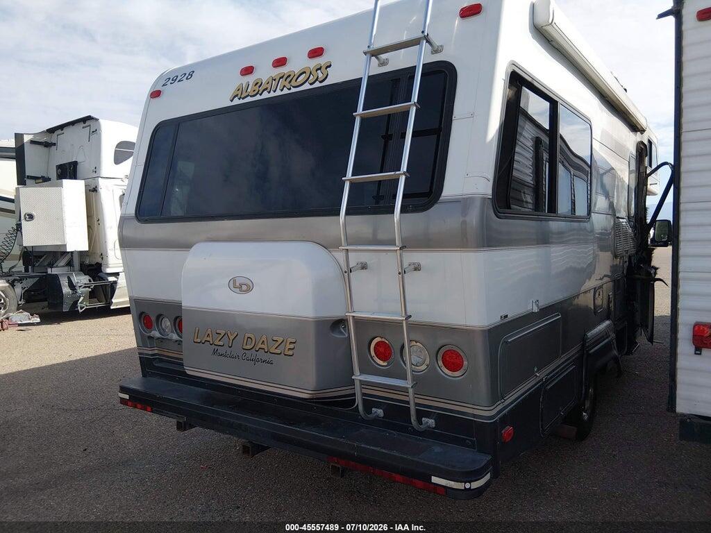 1FDXE45S66DA06027 2006 FORD E-450 CUTAWAY photo no. 3
