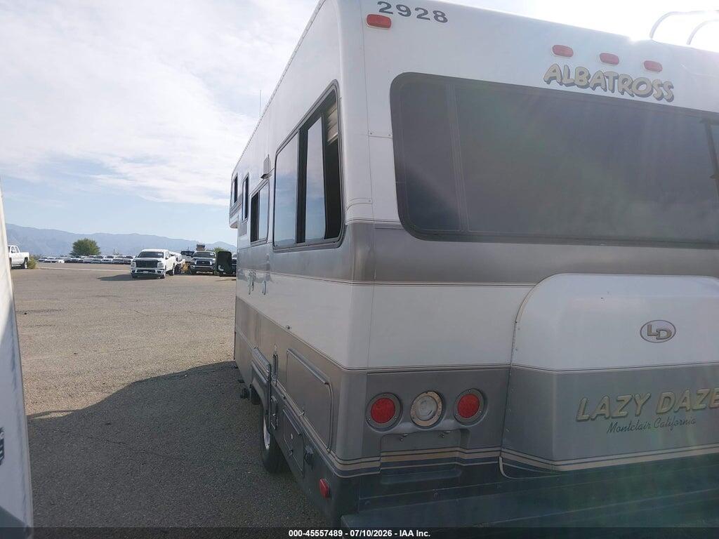 1FDXE45S66DA06027 2006 FORD E-450 CUTAWAY photo no. 4