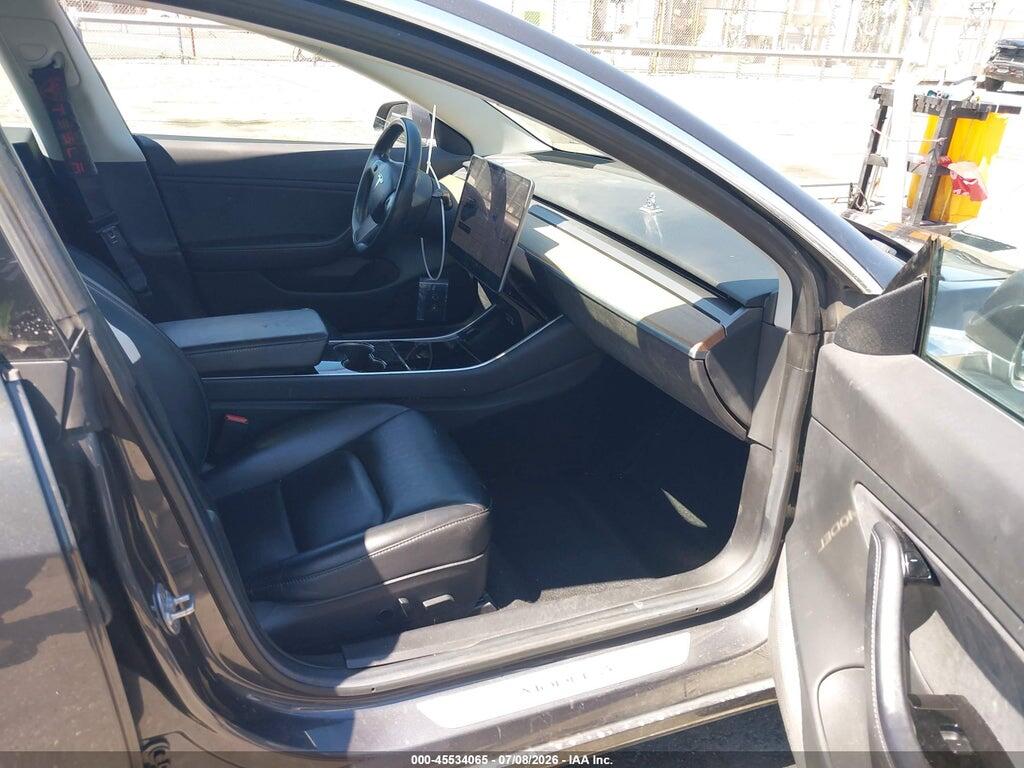 5YJ3E1EA4JF053924 2018 TESLA MODEL 3 photo no. 5