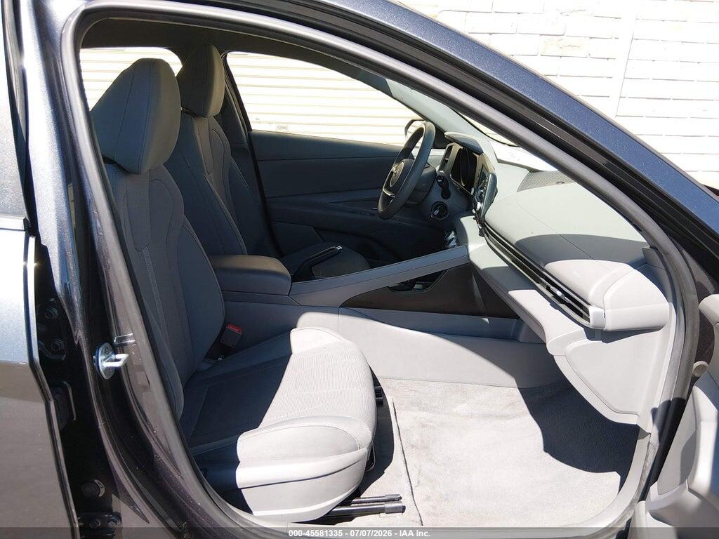 5NPLL4AG7MH049583 2021 HYUNDAI ELANTRA photo no. 5