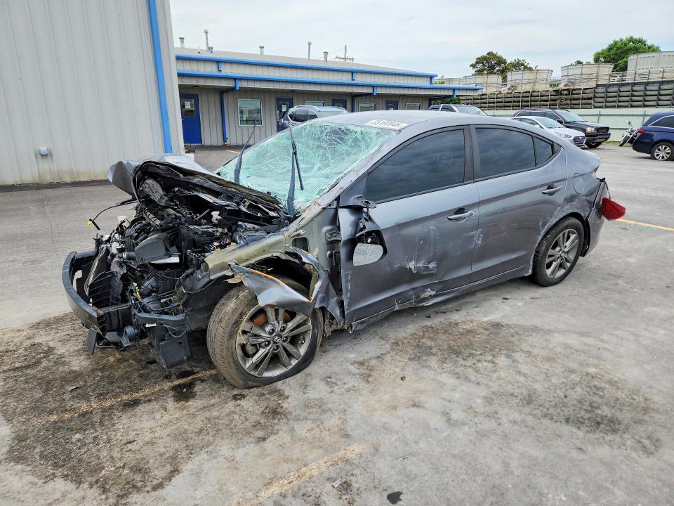 5NPD84LF0JH317878 2018 HYUNDAI ELANTRA photo no. 1