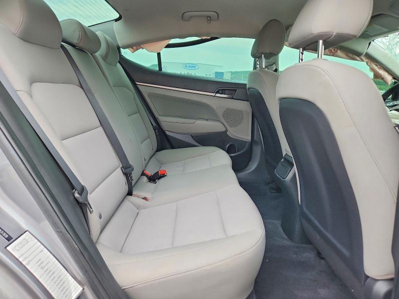 5NPD84LF0JH317878 2018 HYUNDAI ELANTRA photo no. 10