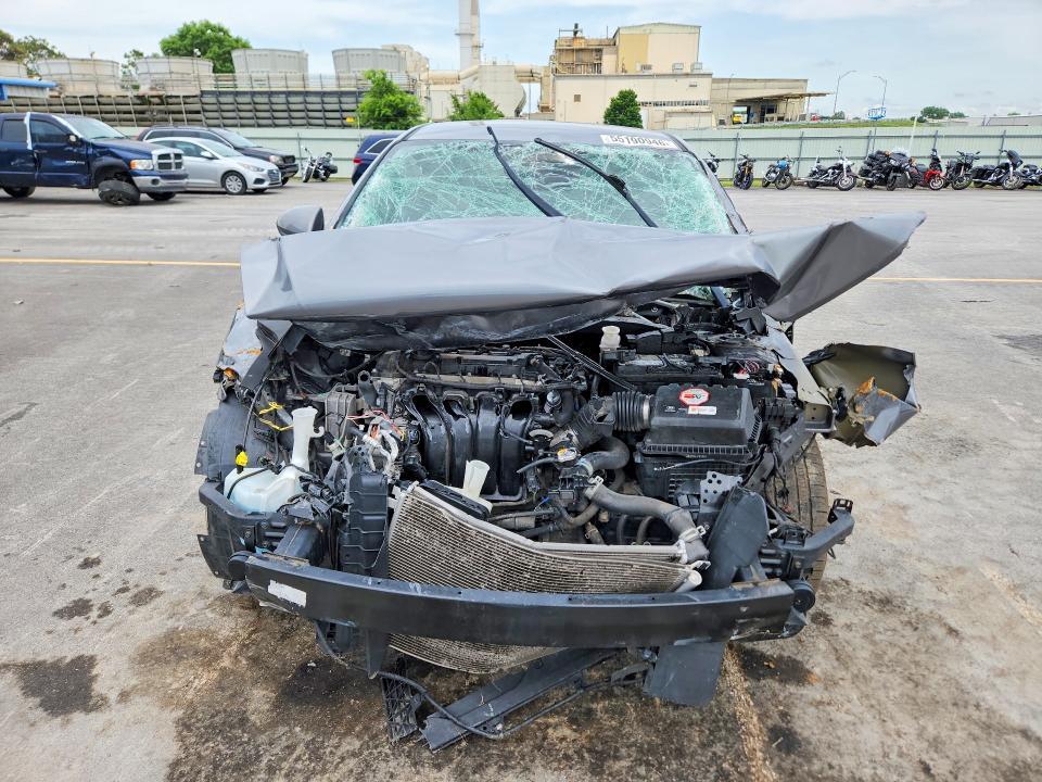 5NPD84LF0JH317878 2018 HYUNDAI ELANTRA photo no. 5
