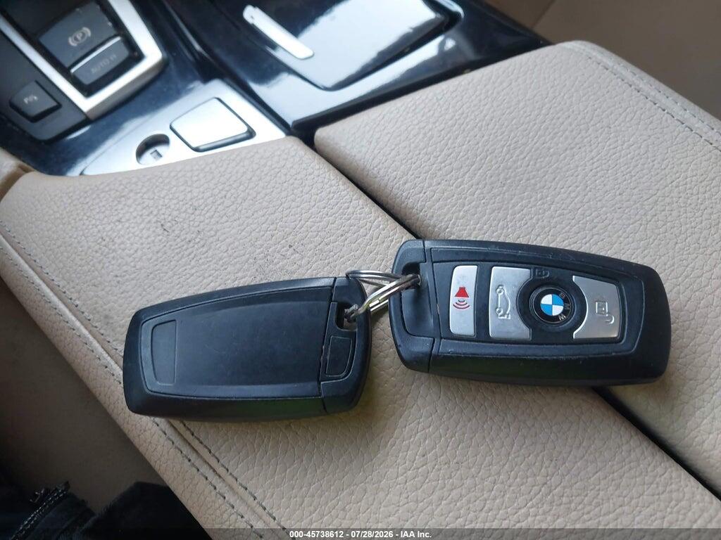 WBA5B1C59ED481330 2014 BMW 535I photo no. 11