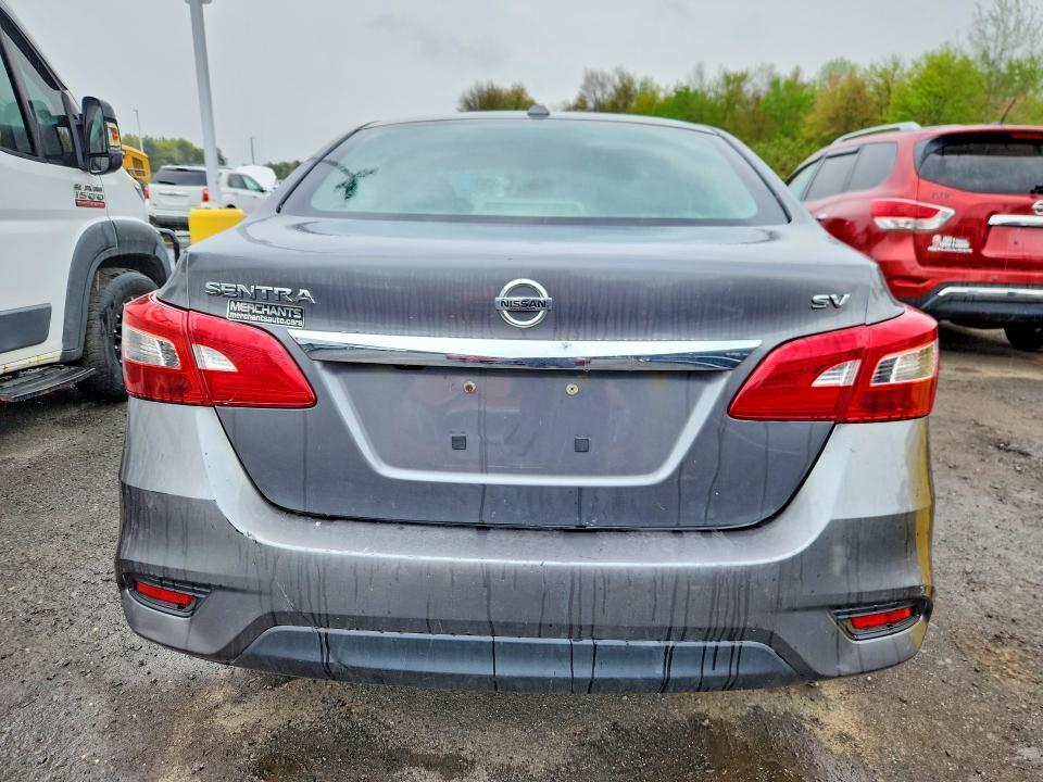 3N1AB7APXJL641795 2018 NISSAN SENTRA photo no. 6