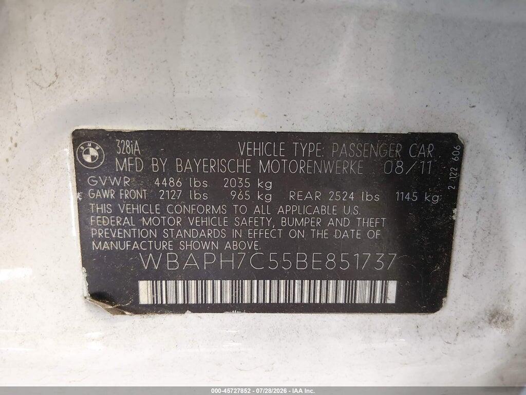 WBAPH7C55BE851737 2011 BMW 328I photo no. 9