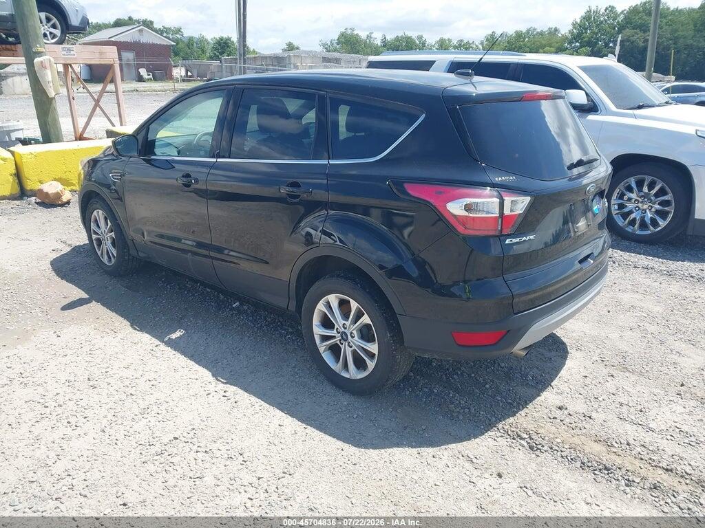 1FMCU0GD9HUD25997 2017 FORD ESCAPE photo no. 3