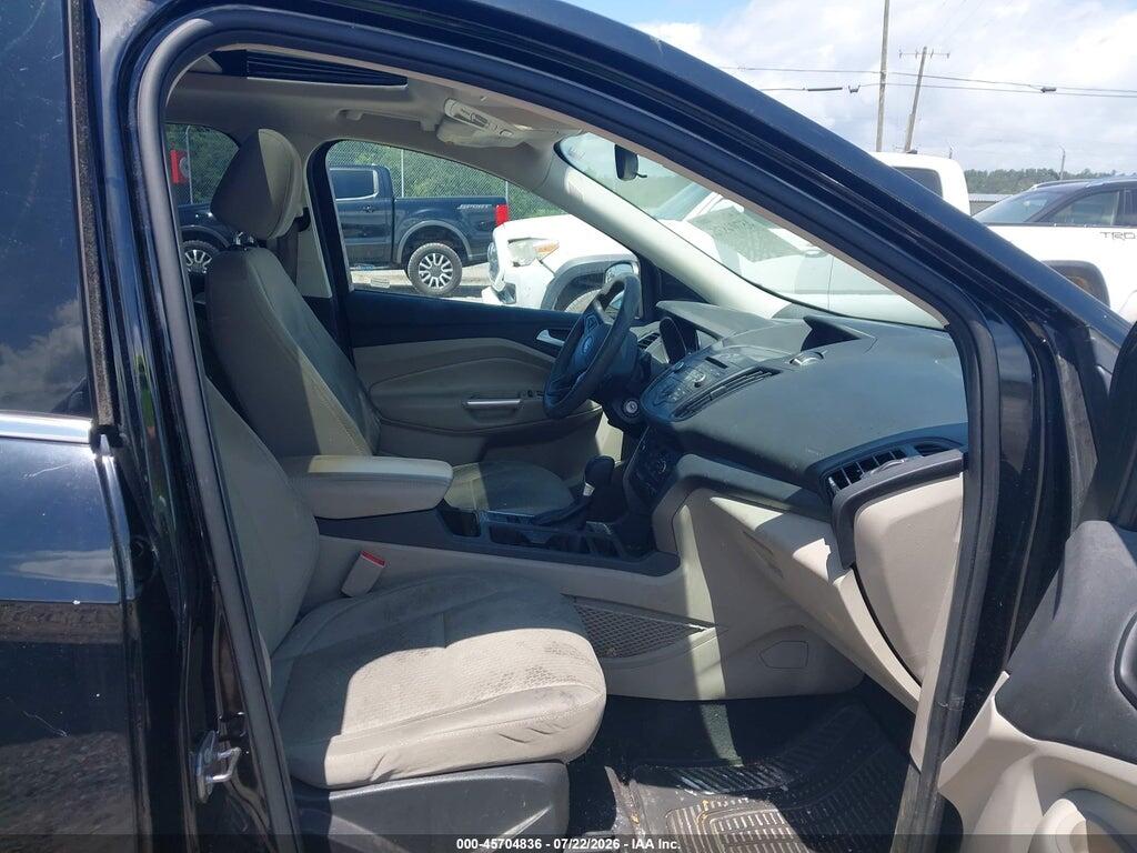 1FMCU0GD9HUD25997 2017 FORD ESCAPE photo no. 5