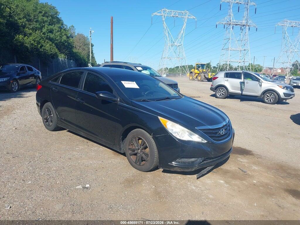 5NPEB4AC0DH797388 2013 HYUNDAI SONATA photo no. 1