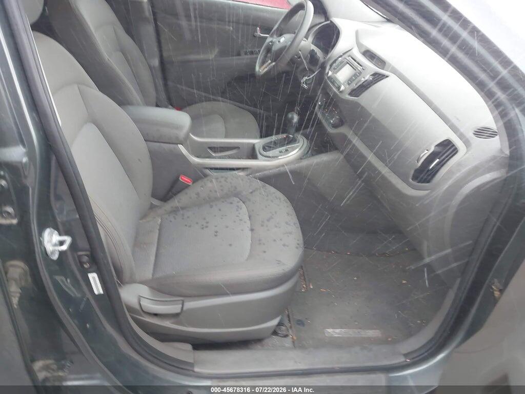 KNDPBCAC5E7646703 2014 KIA SPORTAGE photo no. 5