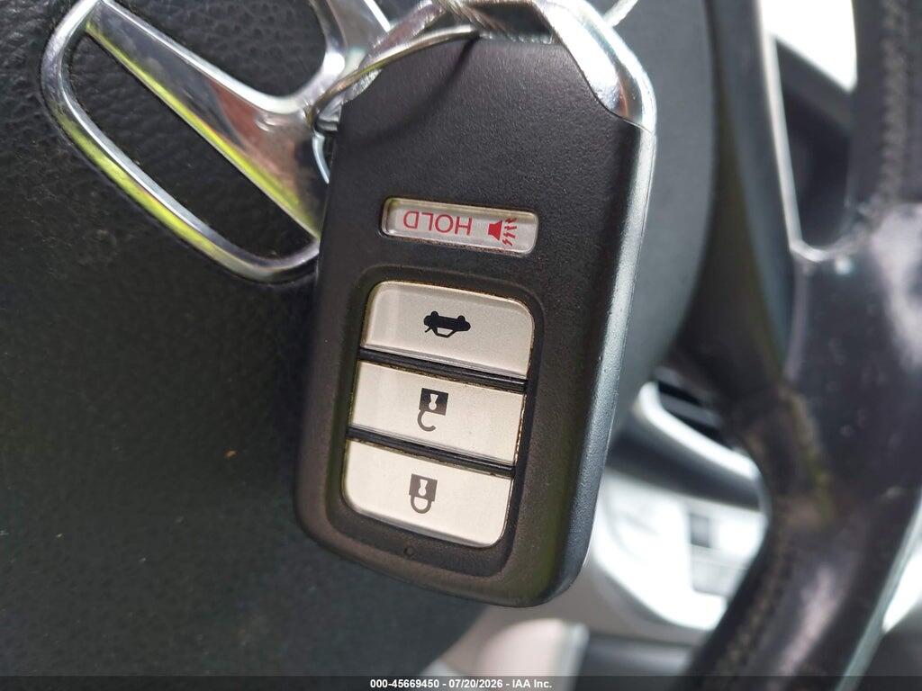 1HGCR3F87DA042359 2013 HONDA ACCORD photo no. 11