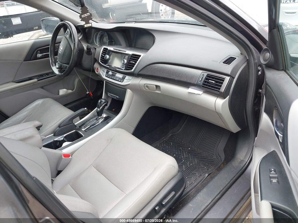 1HGCR3F87DA042359 2013 HONDA ACCORD photo no. 5