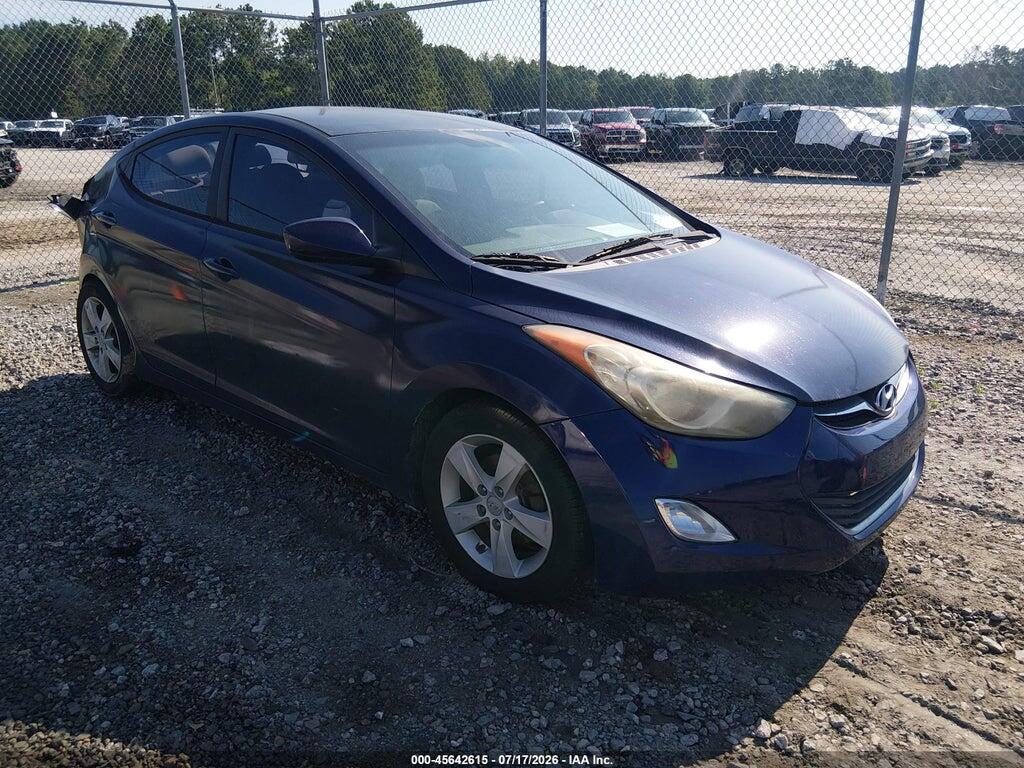 5NPDH4AEXDH205894 2013 HYUNDAI ELANTRA photo no. 1