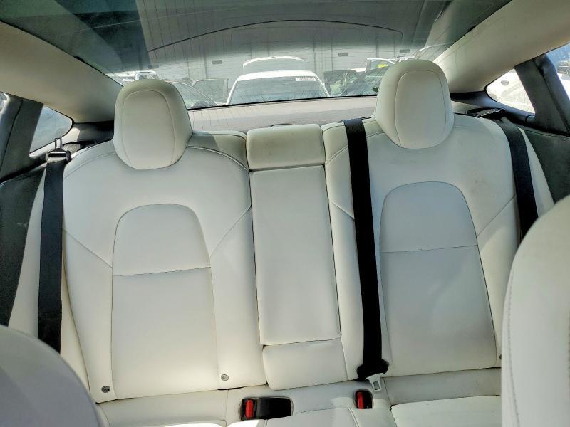 2019 TESLA MODEL 3 — Фото 10 из 14