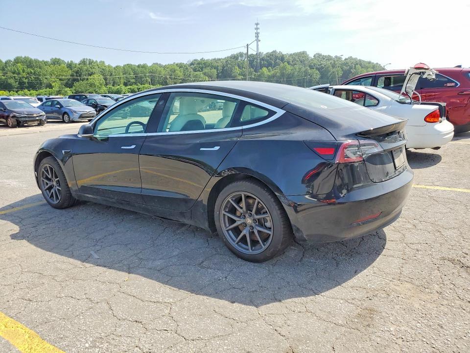 2019 TESLA MODEL 3 — Фото 2 из 14