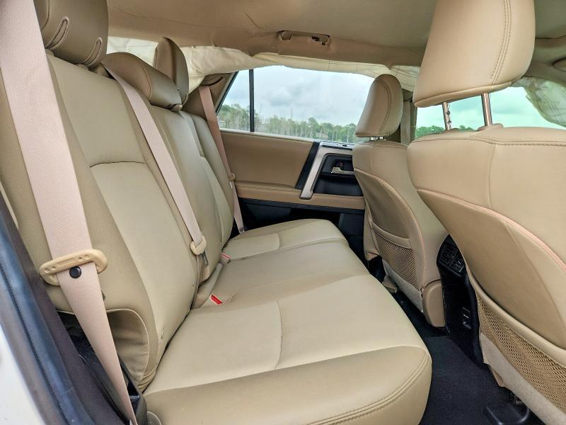 2019 TOYOTA 4RUNNER SR5 PREMIUM — Фото 10 из 13