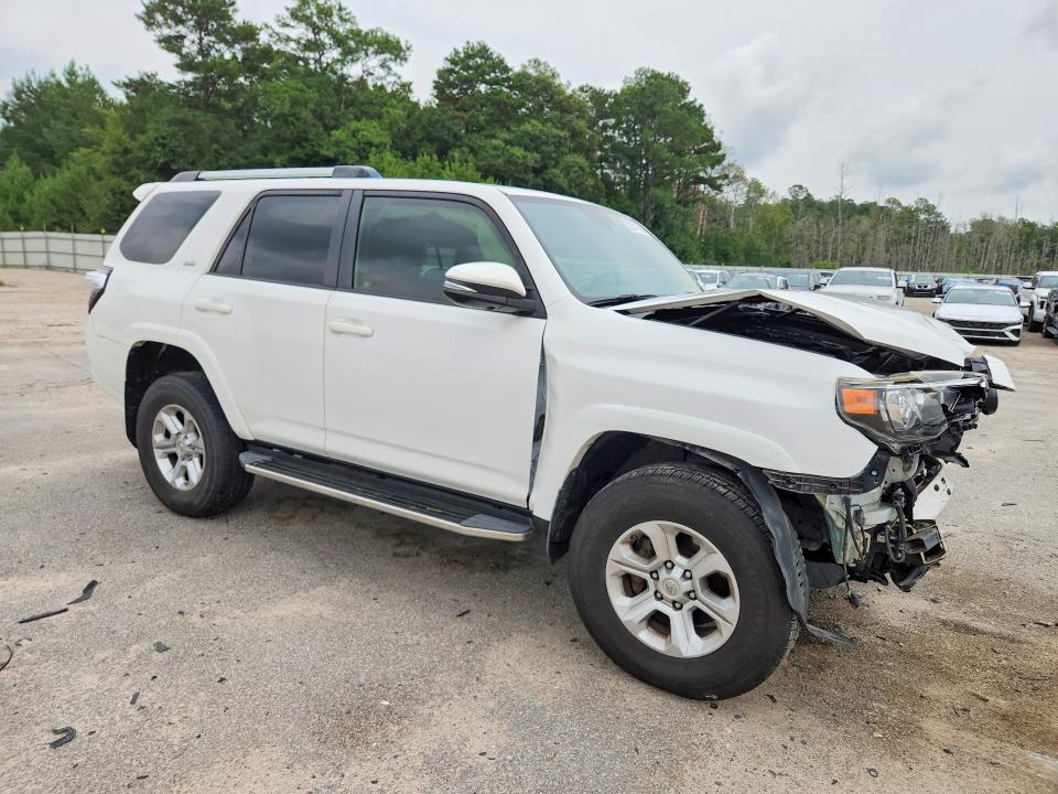 2019 TOYOTA 4RUNNER SR5 PREMIUM — Фото 4 из 13