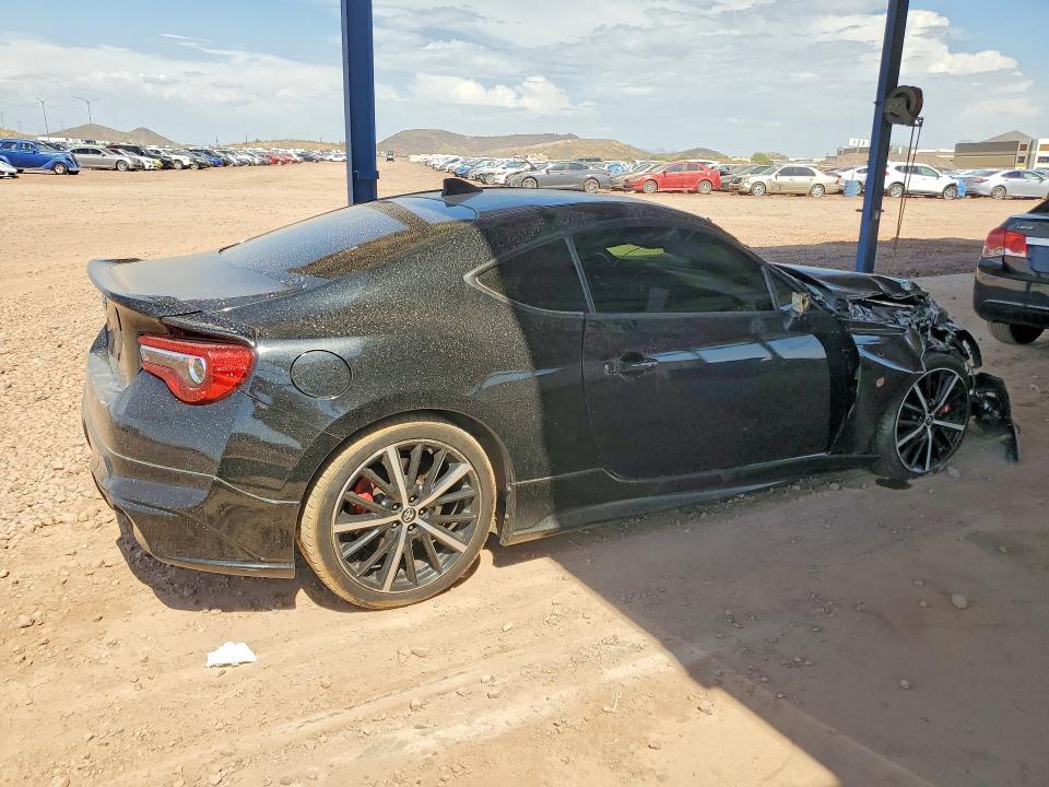 2019 TOYOTA 86 TRD SPECIAL EDITION — Фото 3 из 13