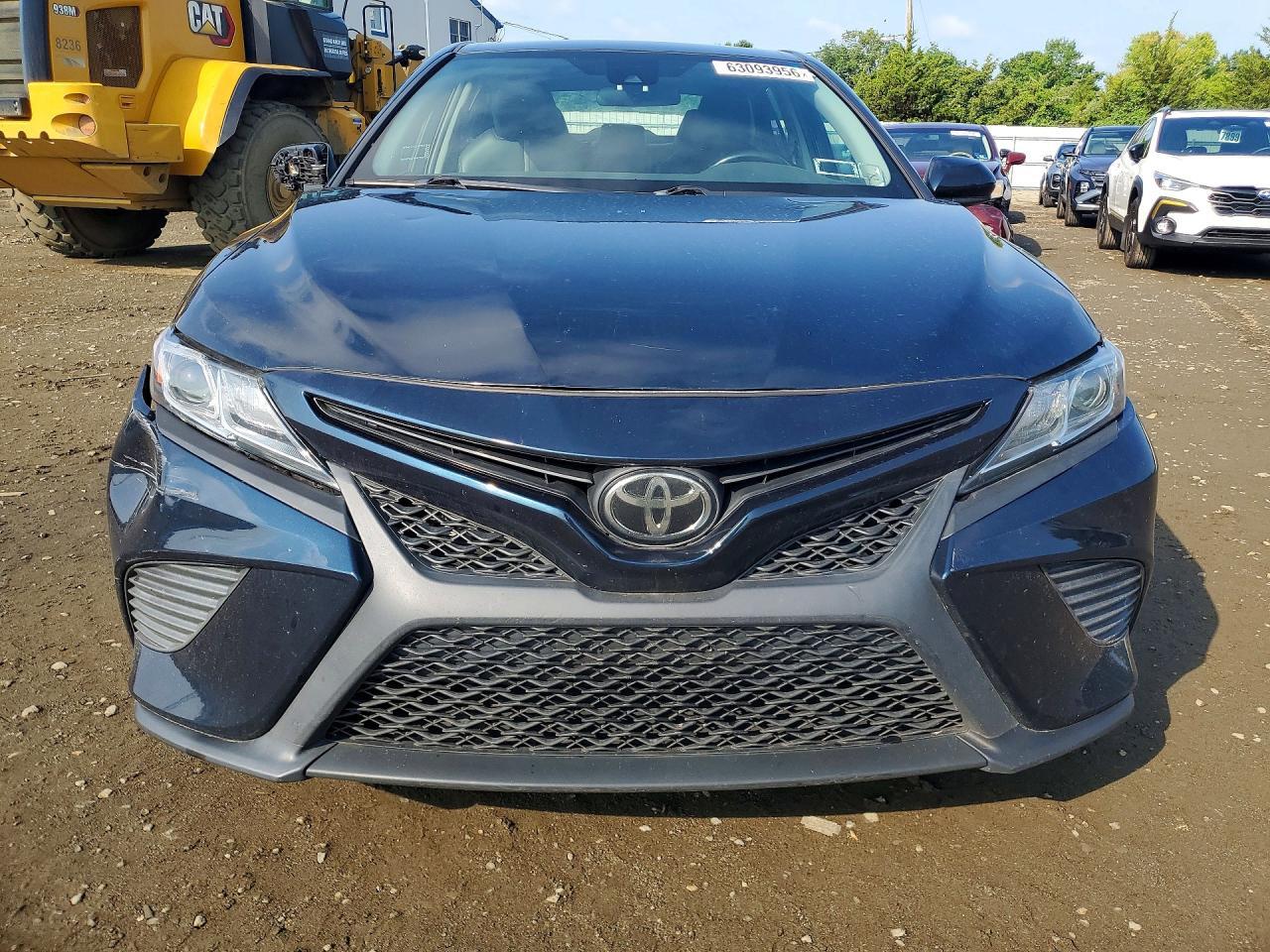 2019 TOYOTA CAMRY SE — Фото 5 из 12