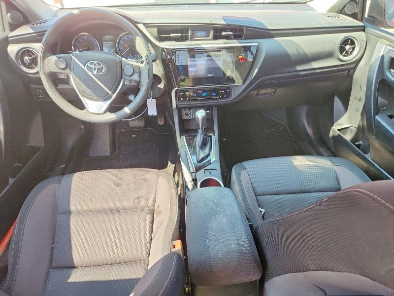 2019 TOYOTA COROLLA LE — Фото 8 из 12