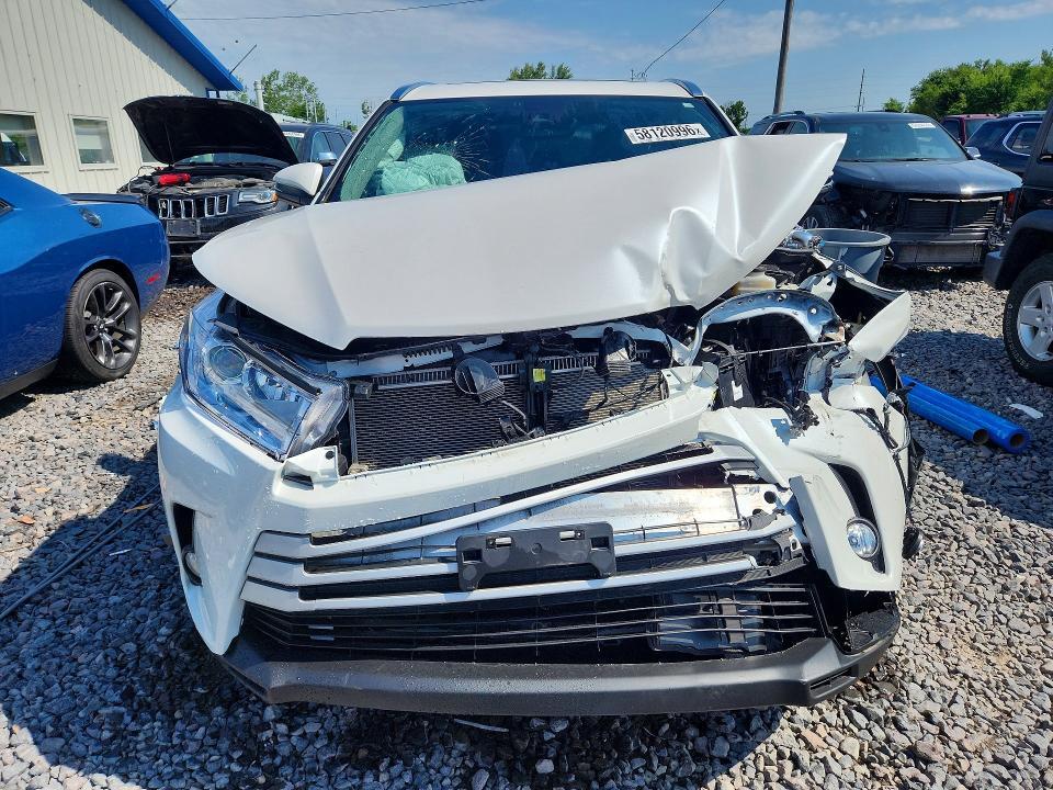 2019 TOYOTA HIGHLANDER XLE — Фото 5 из 13