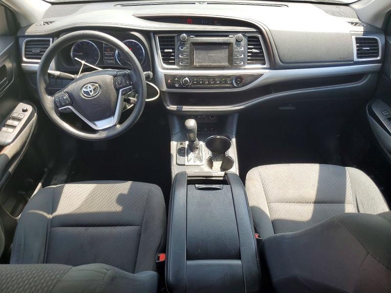 2019 TOYOTA HIGHLANDER LE — Фото 8 из 13