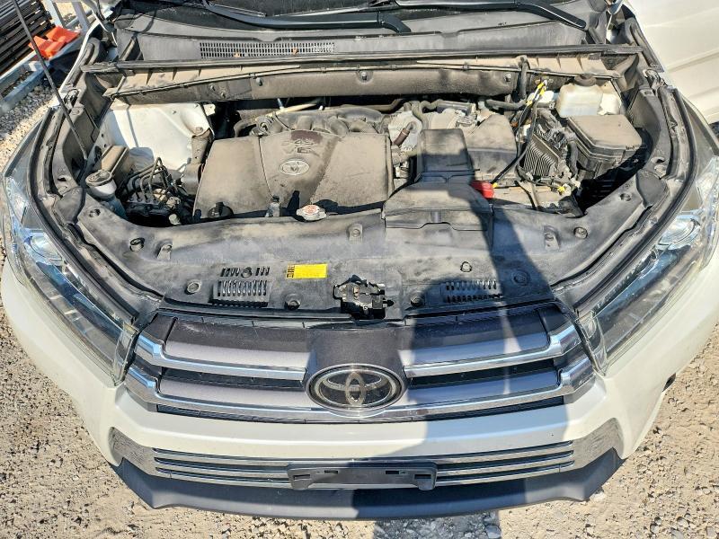 2019 TOYOTA HIGHLANDER LIMITED PLATINUM — Фото 12 из 13