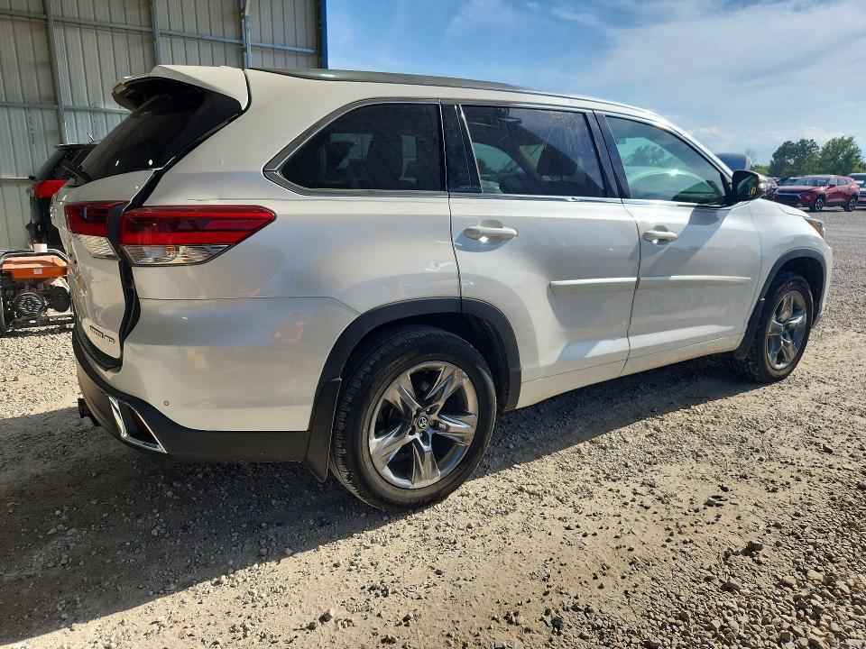 2019 TOYOTA HIGHLANDER LIMITED PLATINUM — Фото 3 из 13