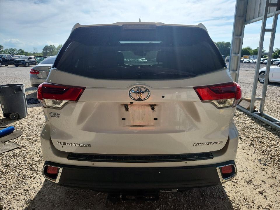 2019 TOYOTA HIGHLANDER LIMITED PLATINUM — Фото 6 из 13