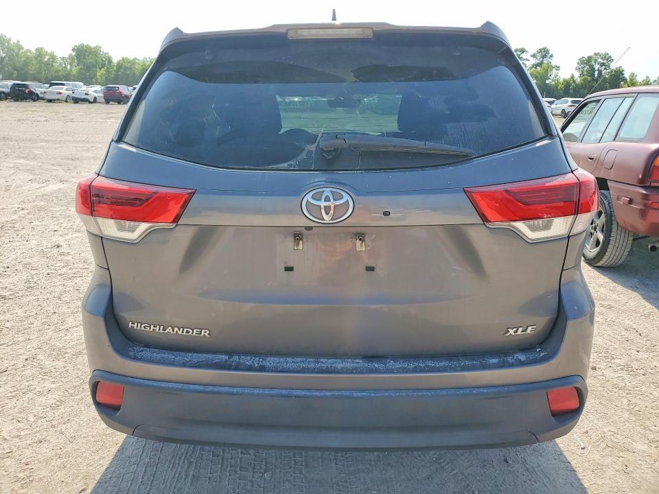 5TDKZRFH4KS567442 2019 TOYOTA HIGHLANDER photo no. 6