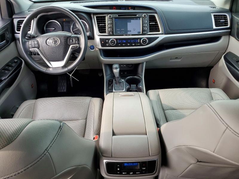 2019 TOYOTA HIGHLANDER HYBRID LIMITED — Фото 8 из 13