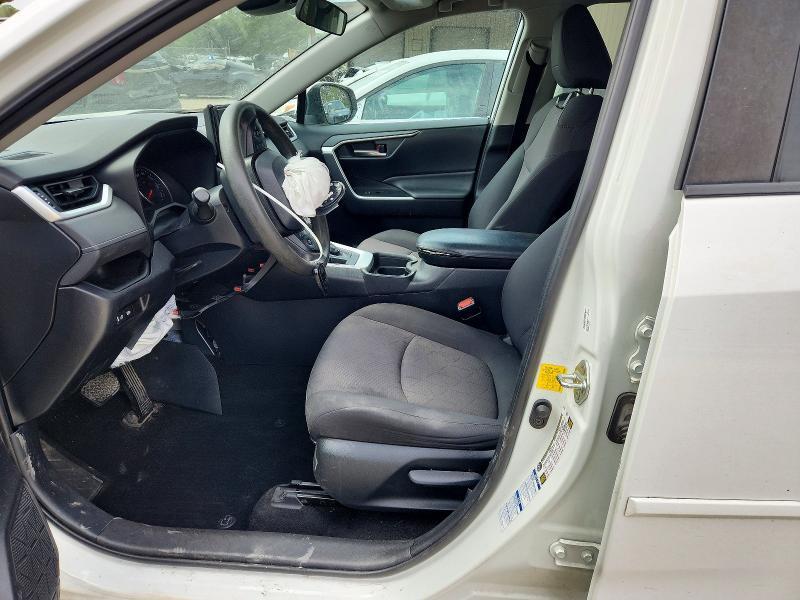 2019 TOYOTA RAV4 XLE — Фото 7 из 13