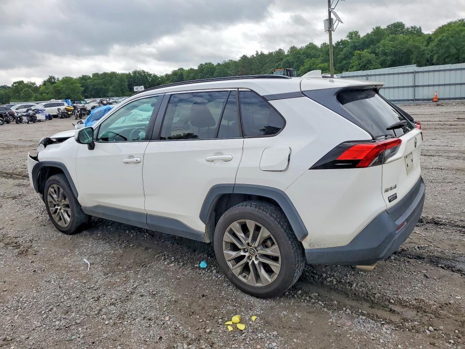 2T3C1RFV9KC031765 2019 TOYOTA RAV4 photo no. 2