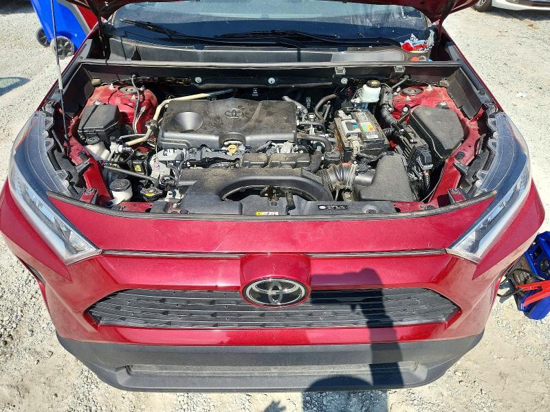 2019 TOYOTA RAV4 XLE — Фото 12 из 13