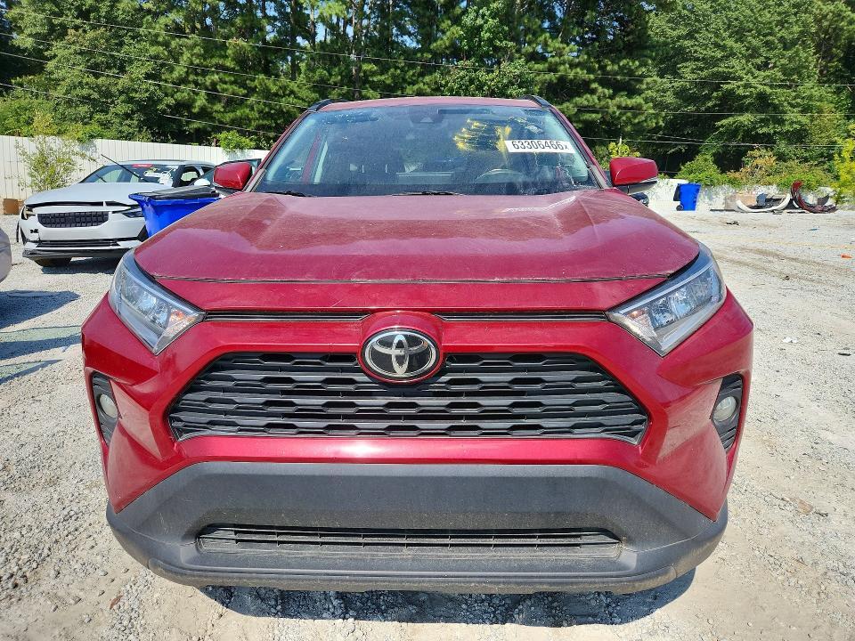 2019 TOYOTA RAV4 XLE — Фото 5 из 13