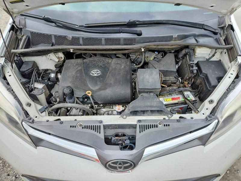 2019 TOYOTA SIENNA LIMITED 7-PASSENGER — Фото 12 из 13