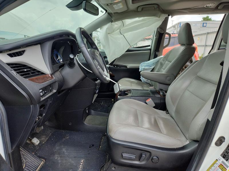 2019 TOYOTA SIENNA LIMITED 7-PASSENGER — Фото 7 из 13