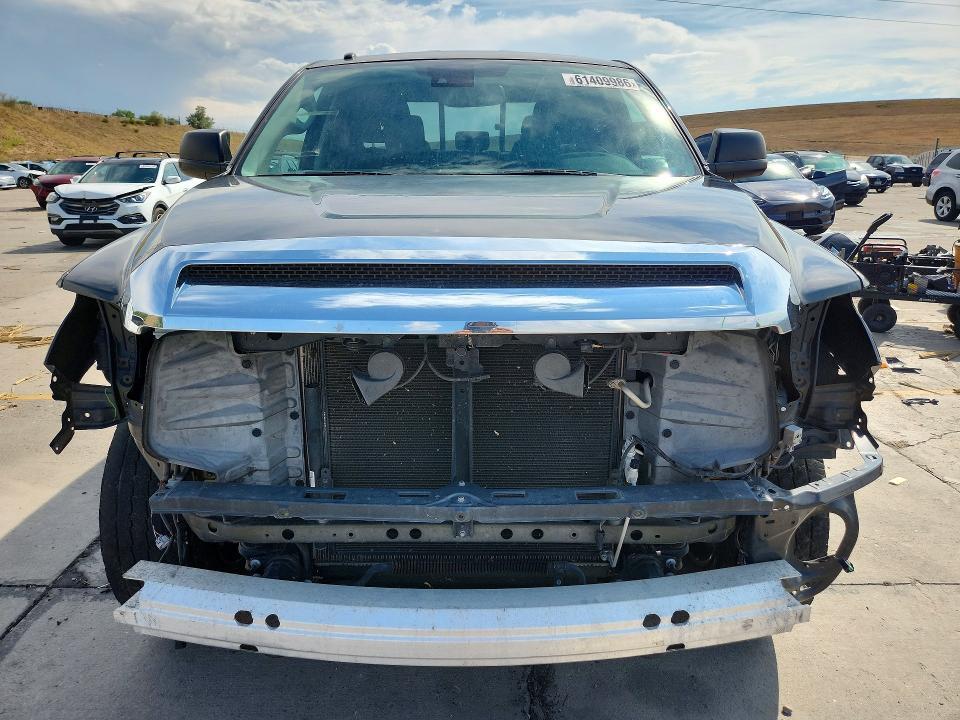 2019 TOYOTA TUNDRA SR5 — Фото 5 из 13